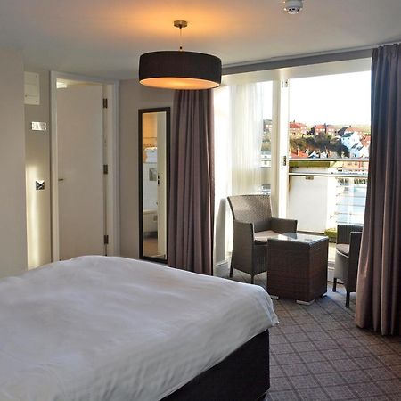 The Angel Hotel Wetherspoon ウィットビー エクステリア 写真