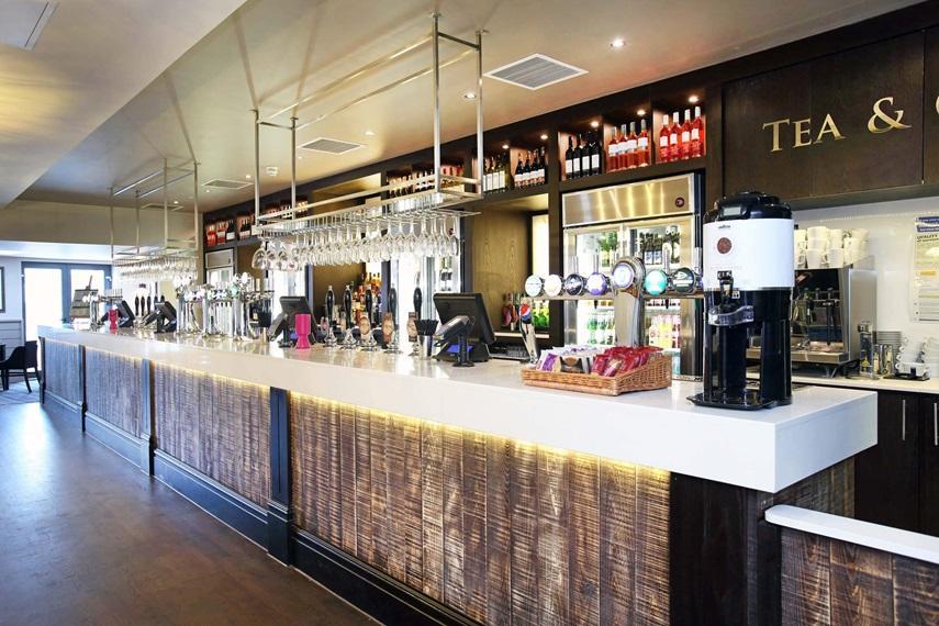 The Angel Hotel Wetherspoon ウィットビー エクステリア 写真