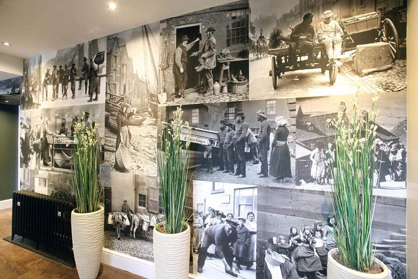 The Angel Hotel Wetherspoon ウィットビー エクステリア 写真