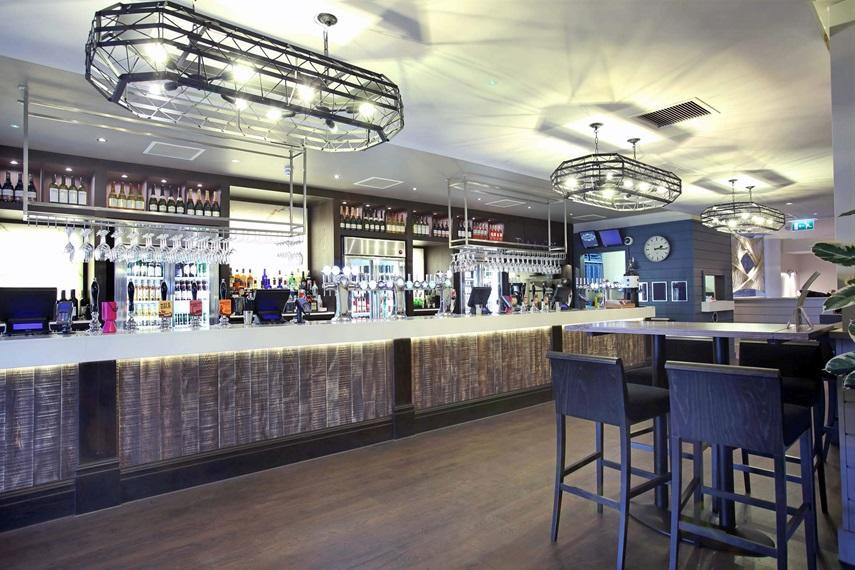 The Angel Hotel Wetherspoon ウィットビー エクステリア 写真