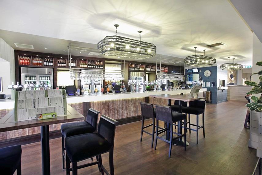 The Angel Hotel Wetherspoon ウィットビー エクステリア 写真