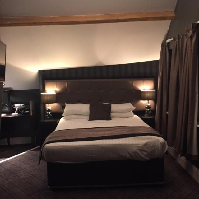 The Angel Hotel Wetherspoon ウィットビー エクステリア 写真